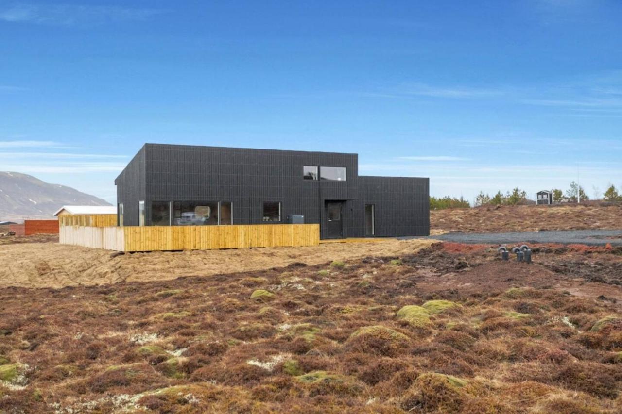 Luxury Log Home With A Hot Tub Selfoss Zewnętrze zdjęcie