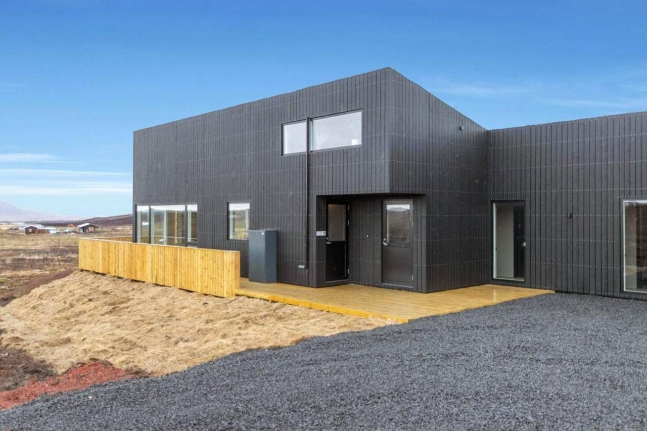 Luxury Log Home With A Hot Tub Selfoss Zewnętrze zdjęcie